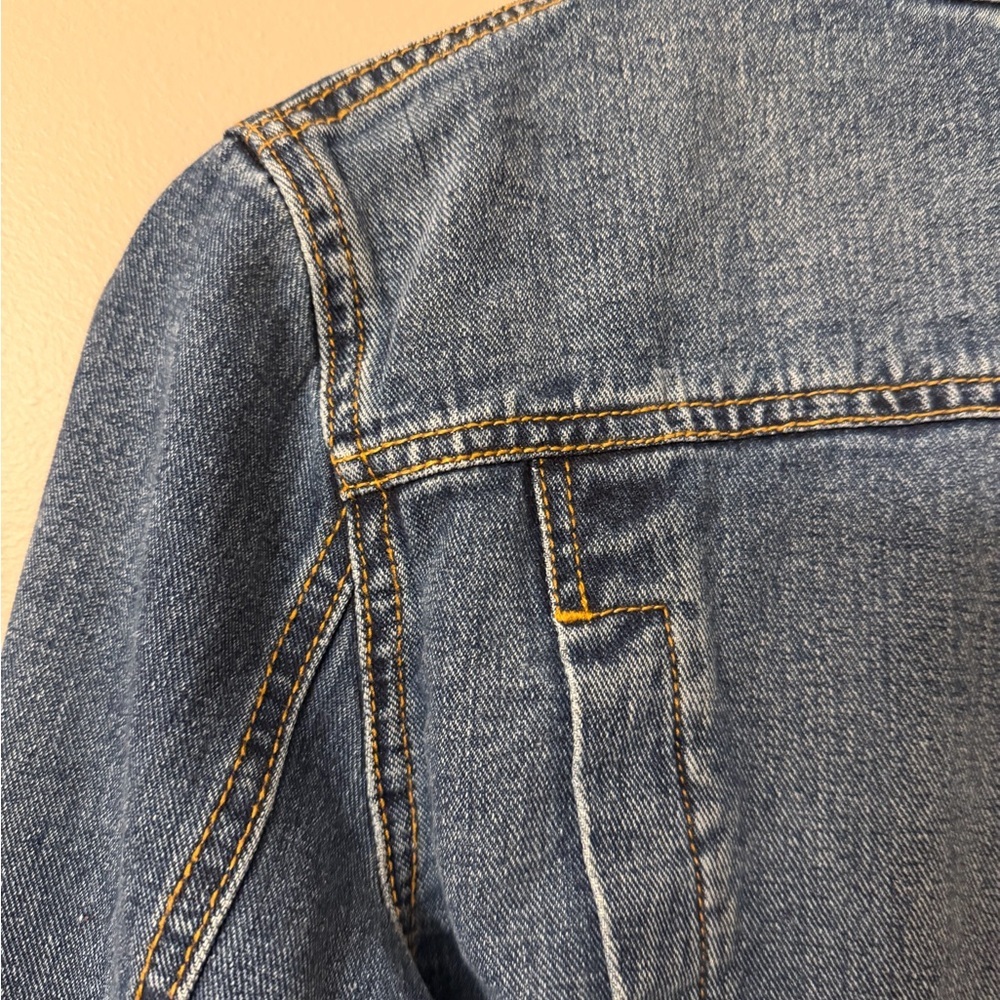 Free People Classic Short Blue Jean Denim Jacket Excellent Condition Small - Picture 7 of 8